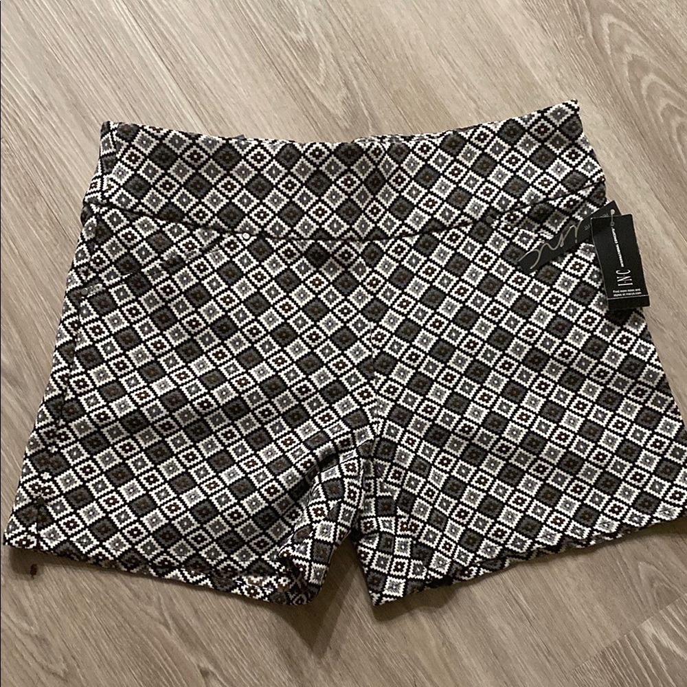 INC International Concepts High Waist Black and White Shorts